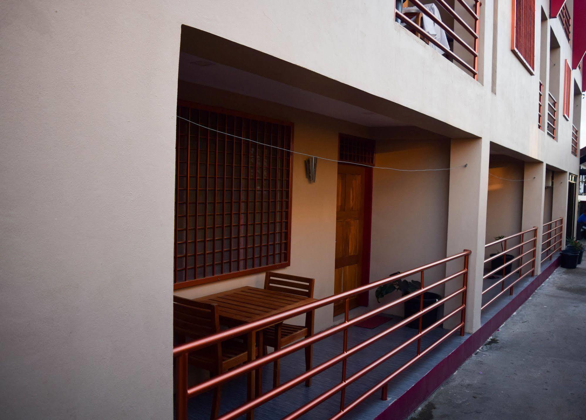 Al - Minhaj Service Apartments Nadi Eksteriør billede