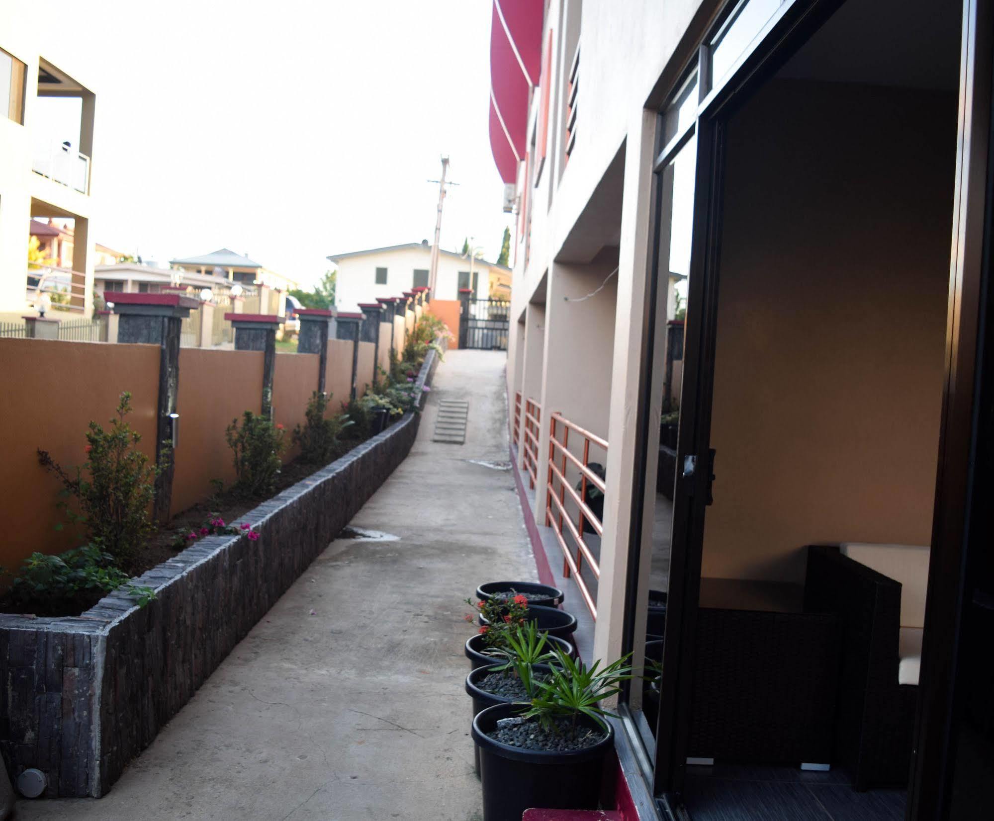 Al - Minhaj Service Apartments Nadi Eksteriør billede